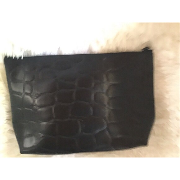 Estee Lauder Makeup Bag Pouch Black Faux Alligator Reptile Zip Close Lined - Picture 3 of 6